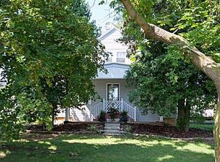 48 Wayside Dr, Weyers Cave, VA 24486