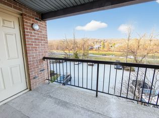 933 Washington Pl #933, Wayne, PA 19087