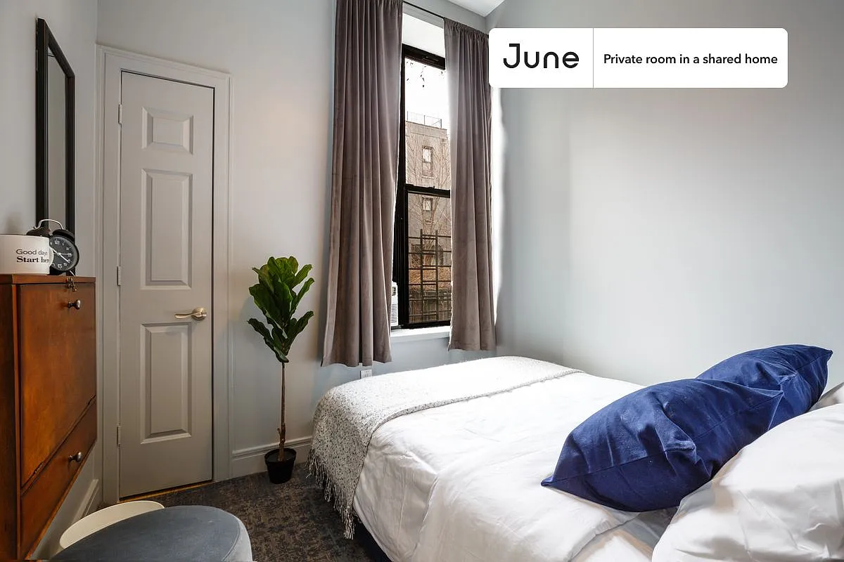 Full bedroom in 5 bed/2 bath home in West Harlem #102 2B — Photo 1