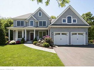 15 Perkins Farm Rd, Waterford, CT 06385