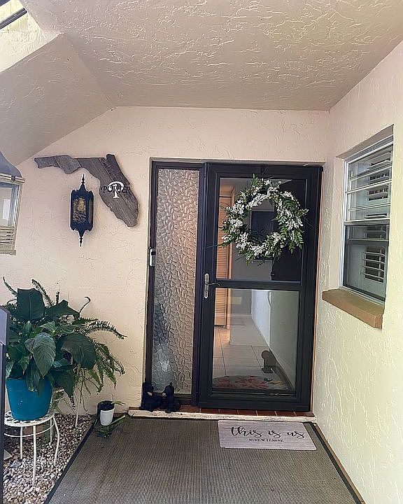 1st image of 2564 Clubhouse Cir Unit 103