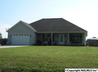 438 Wallace Rd, Hartselle, AL 35640