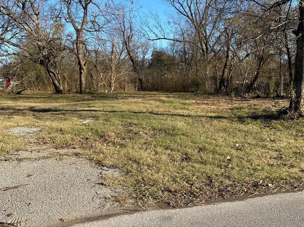 512 Muskogee St, Okmulgee, OK 74447