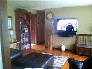 1st image of 252 Meadow Lane Dr