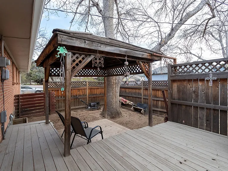 3727 Meadowland Blvd — Photo 25