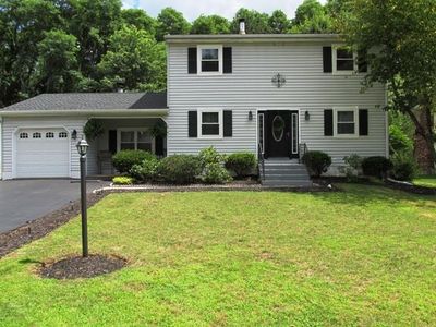 42 Pitch Pine Rd, Albany, NY, 12203