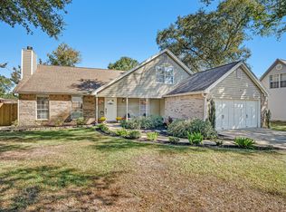 62 Shalimar Dr, Shalimar, FL 32579