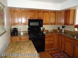 3rd image of 43 Grandville Dr