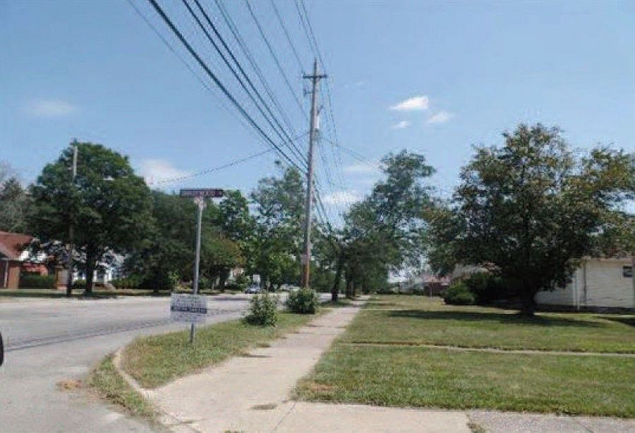 2nd image of 19400 Harvard Ave