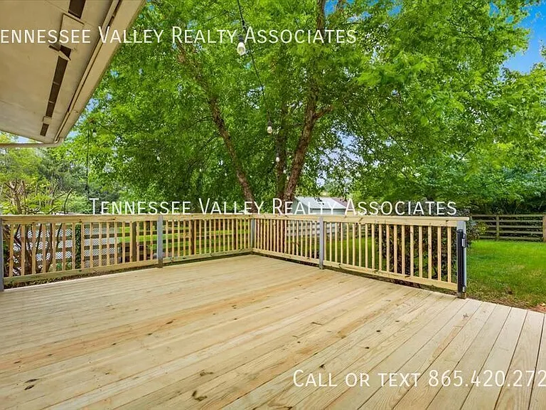 729 Waco Rd — Photo 24