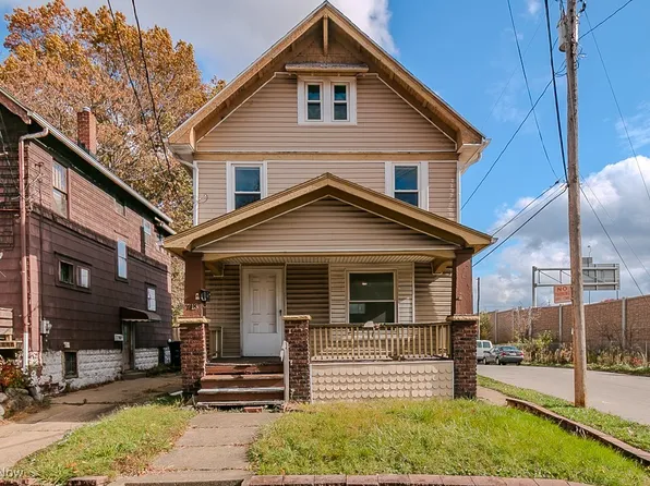 713 Kling St, Akron, OH 44311