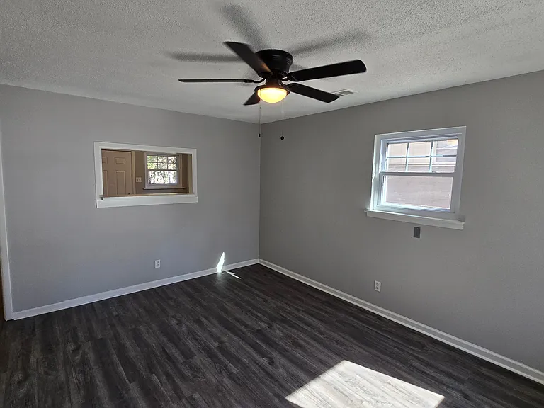 7518 Twin Oaks 2_12032024