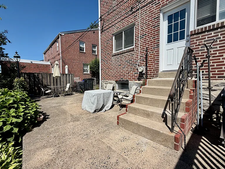 472 Olympic Ave — Photo 26