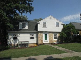 208 N Howard St, Robinson, IL 62454