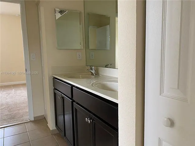 17001 SW 90th Ter — Photo 8