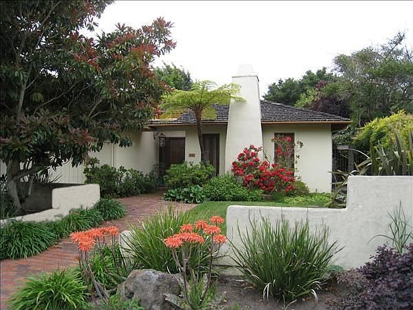 1st image of 1082 Stanley Way