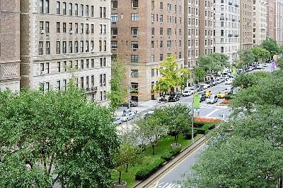 5th image of 791 Park Ave APT 1B