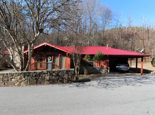 535 Kings Ridge Rd, Gatlinburg, TN 37738