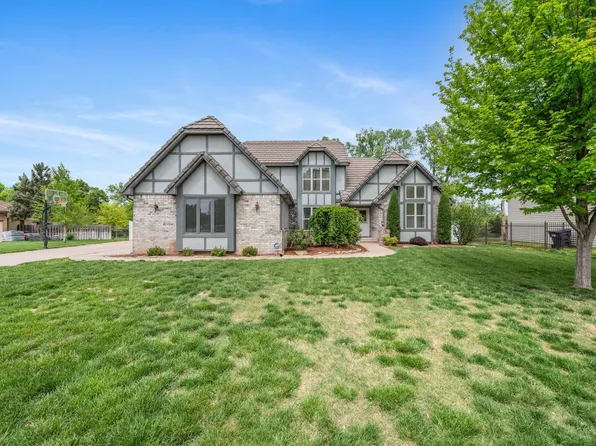 13930 E Lakeview Dr, Wichita, KS 67230