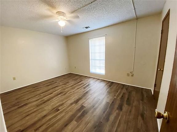 3rd image of 707 Bayou Gardens Blvd