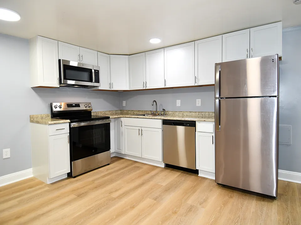 Kitchen is located in the lower level.