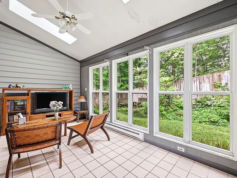 1634 Brightfield Pl — Photo 9