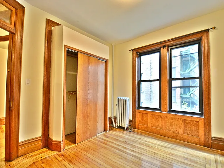 505 W 122nd St #21 — Photo 4