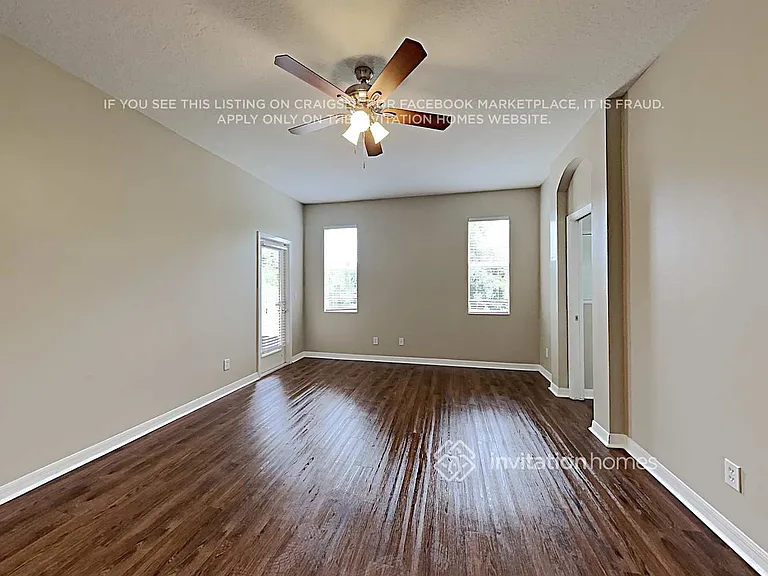 5211 Clover Mist Dr — Photo 12