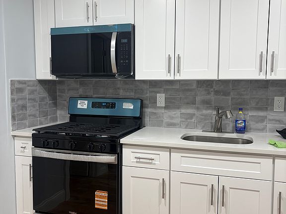 5th image of 1147 E 214th St #1
