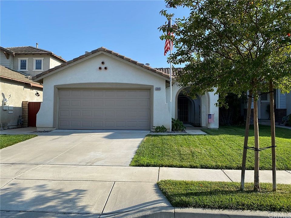 1st image of 33045 Eagle Point Dr