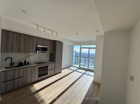 127 Broadway Ave