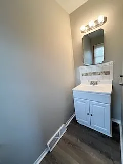 W184N8987 Maryhill Dr — Photo 4
