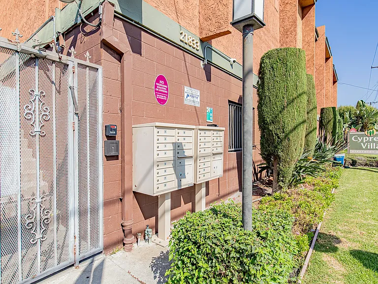 21729 Verne Ave #6 — Photo 21
