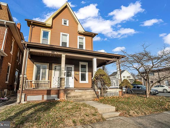 3rd image of 3330 Derry St