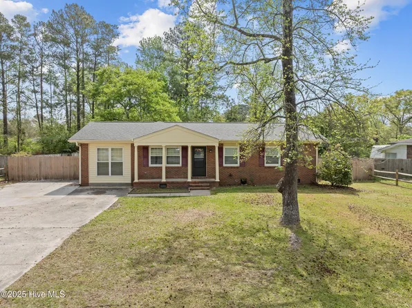 174 Old 30 Road, Jacksonville, NC 28546