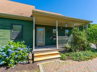 7 Heritage Rd, Acushnet, MA 02743