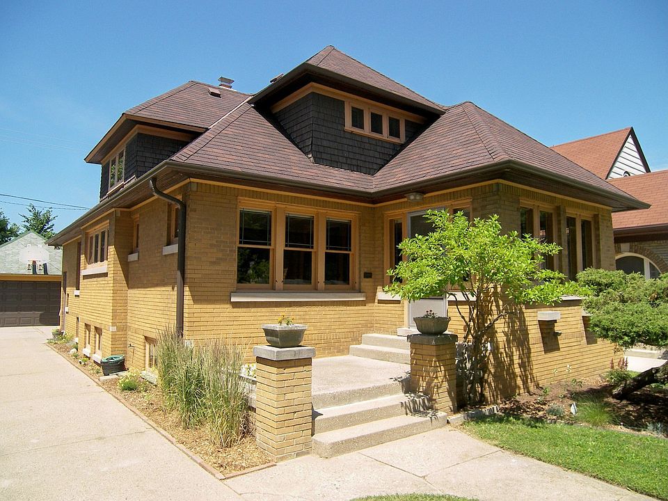 1st image of 2441 N 60th St