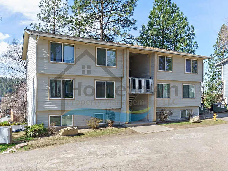 1205 W Emma Ave — Photo 1