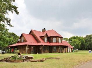 111 Tiffany Ln, Seven points, TX 75143