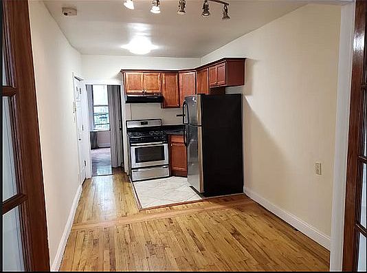 1st image of 328 19th St #2L