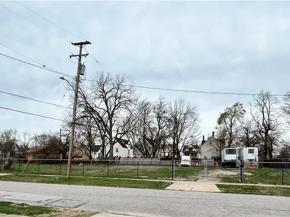 6711 Lucerne Ave, Cleveland, OH 44103
