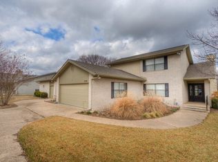 2340 Rock Creek Dr, Kerrville, TX 78028