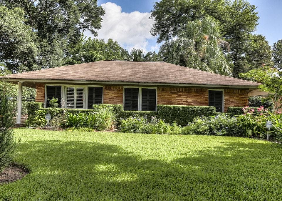 1st image of 2014 Gardenia Dr