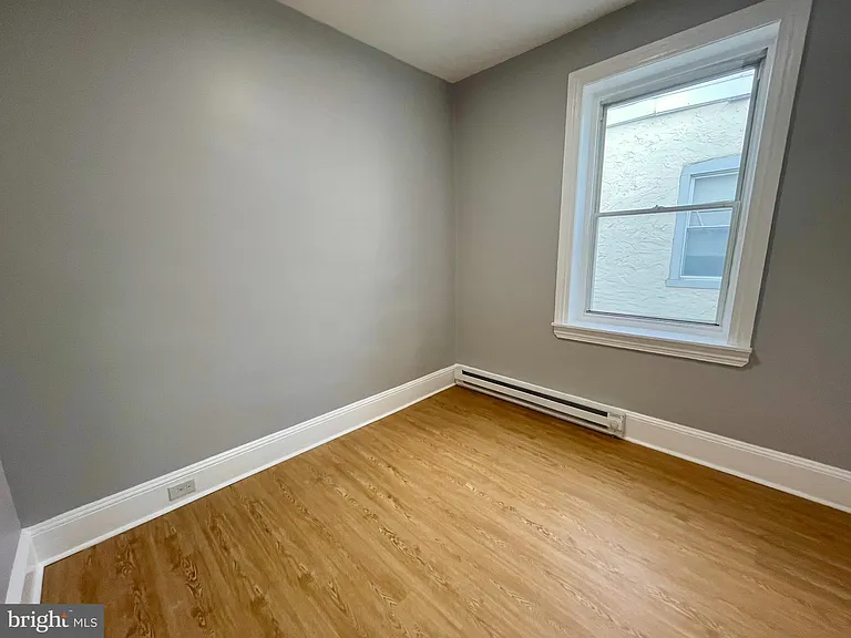 4417 Walnut St #3F — Photo 21