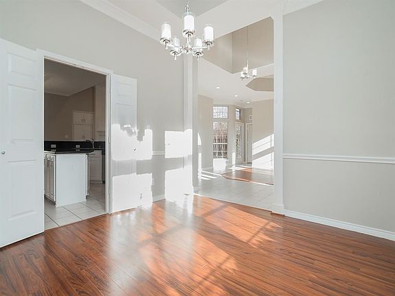 4th image of 3615 Amber Hills Dr
