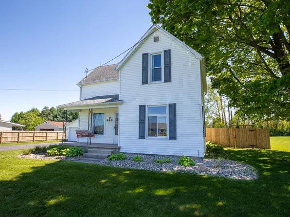 446 E Center St, Bourbon, IN 46504