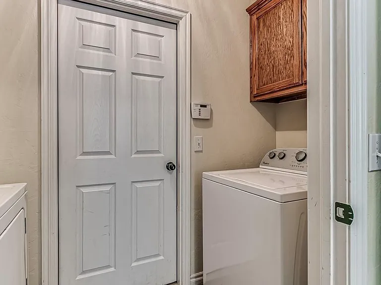 309 Dollina Dr — Photo 19