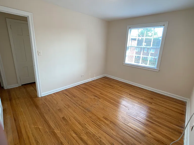 2832 Thornhill Rd #321B — Photo 10