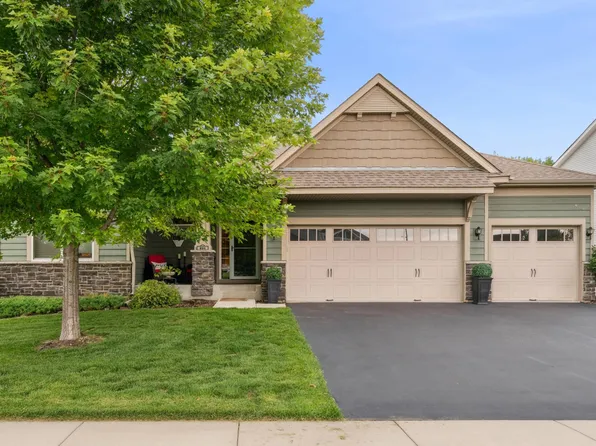891 Cascade Dr, Chaska, MN 55318