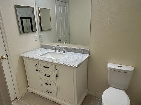 2nd image of 15267 Sugargrove Way